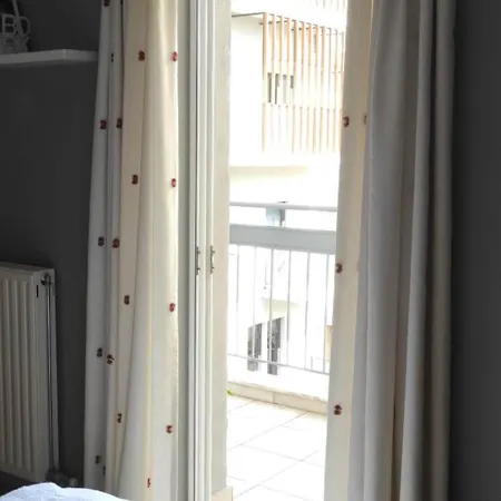 Parastaseis Apartment *