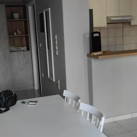 Apartment Parastaseis Patras