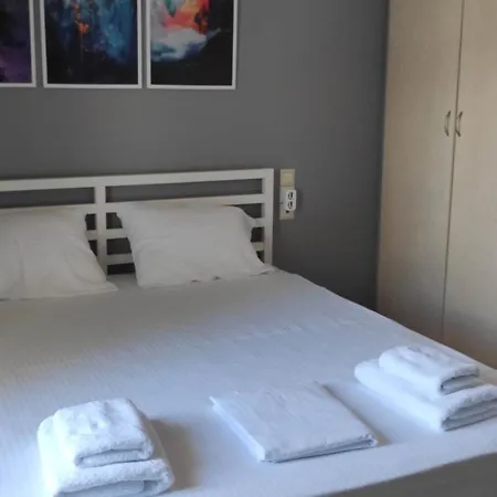 Apartment Parastaseis